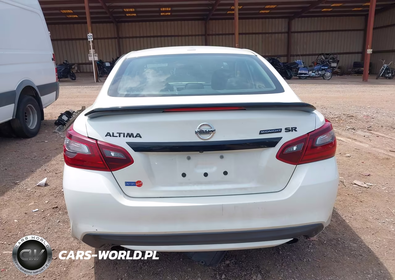 2018 Nissan Altima 2.5 Sr VIN:1N4AL3AP9JC161834 - 17