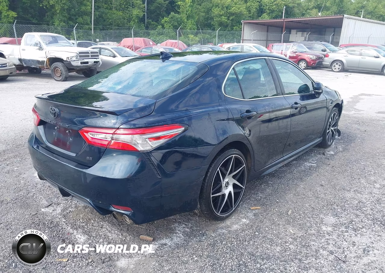 2019 Toyota Camry Se VIN:4T1B11HK2KU770077 - 4