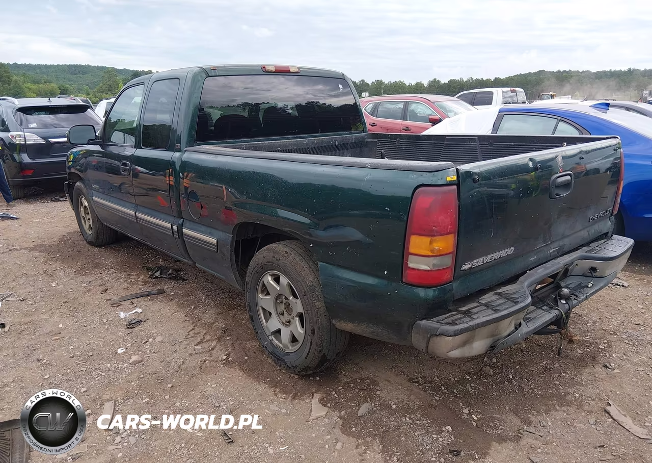 2001 Chevrolet Silverado 1500 Ls VIN:2GCEC19V011354589 - 3