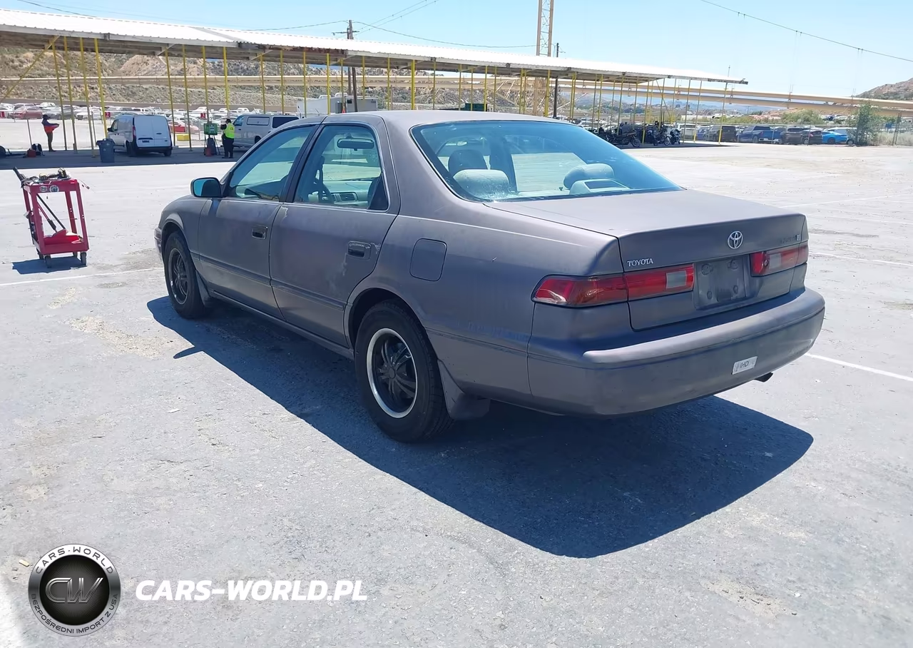 1997 Toyota Camry Le-Xle VIN:JT2BG22K0V0015726 - 3