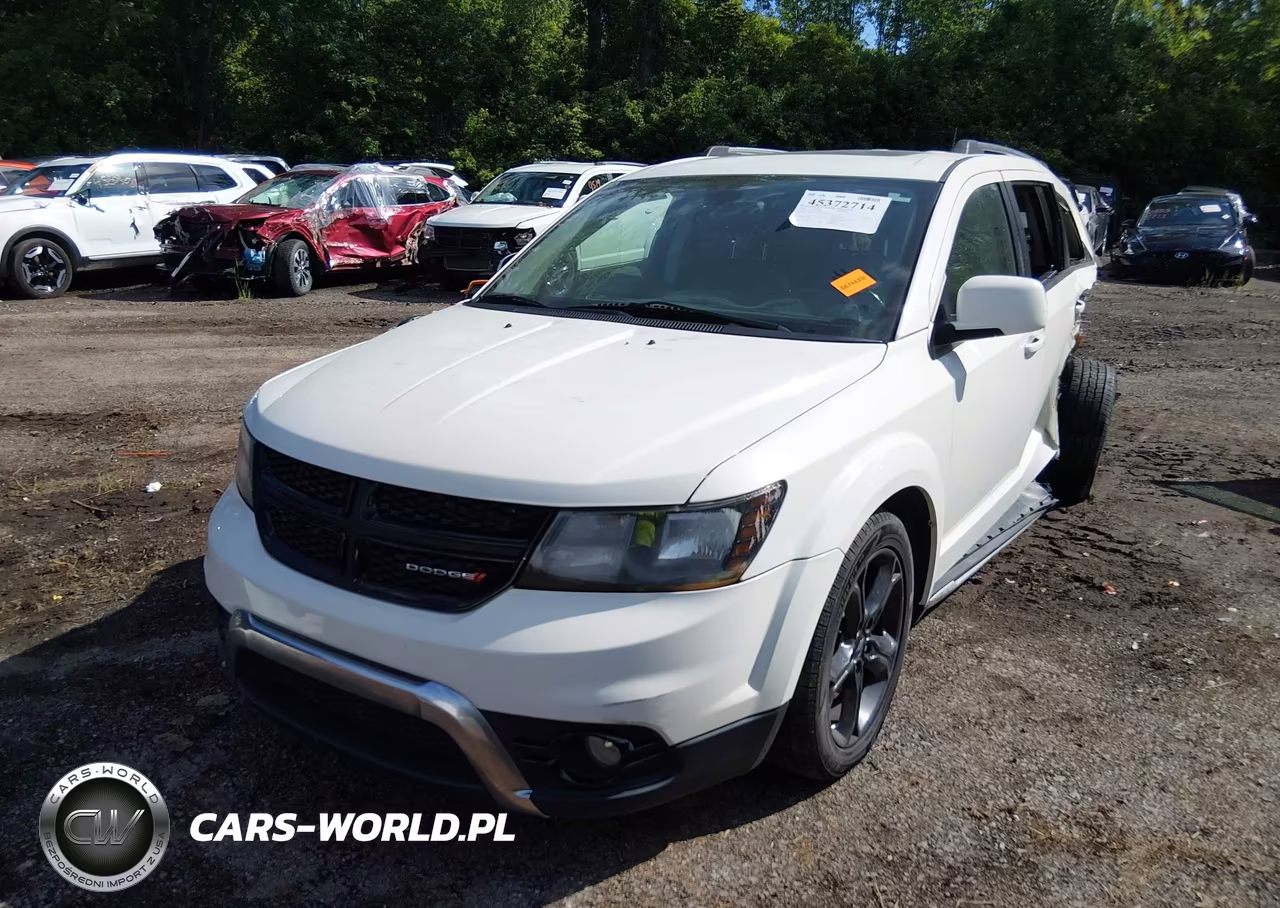 2020 Dodge Journey Crossroad VIN:3C4PDCGB0LT206678 - 2