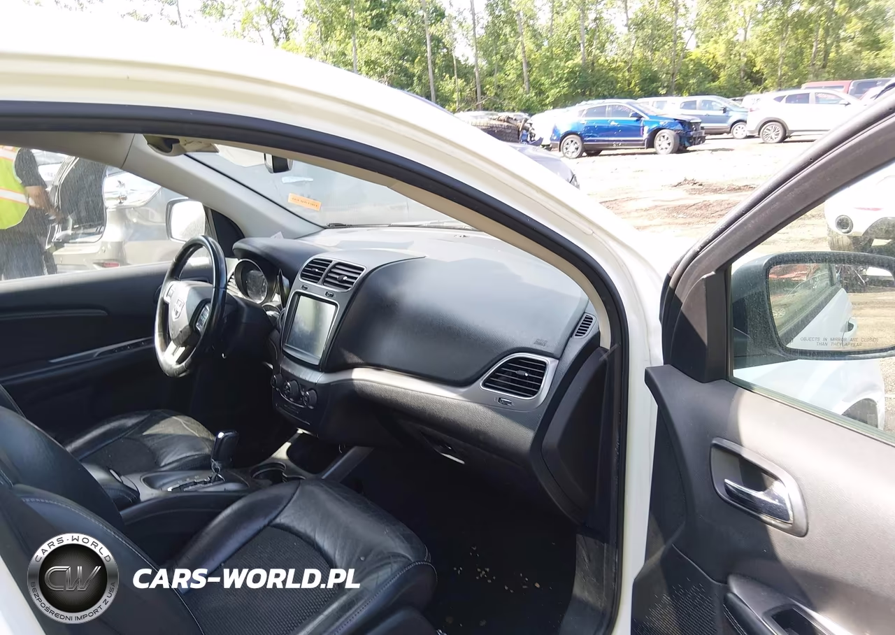 2020 Dodge Journey Crossroad VIN:3C4PDCGB0LT206678 - 5