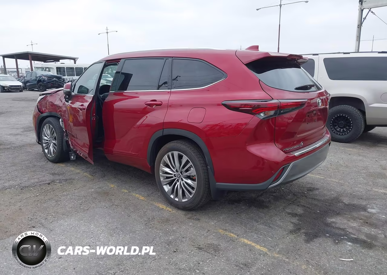 2025 Toyota Highlander Hybrid Platinum VIN:5TDEBRCH4SS653064 - 3
