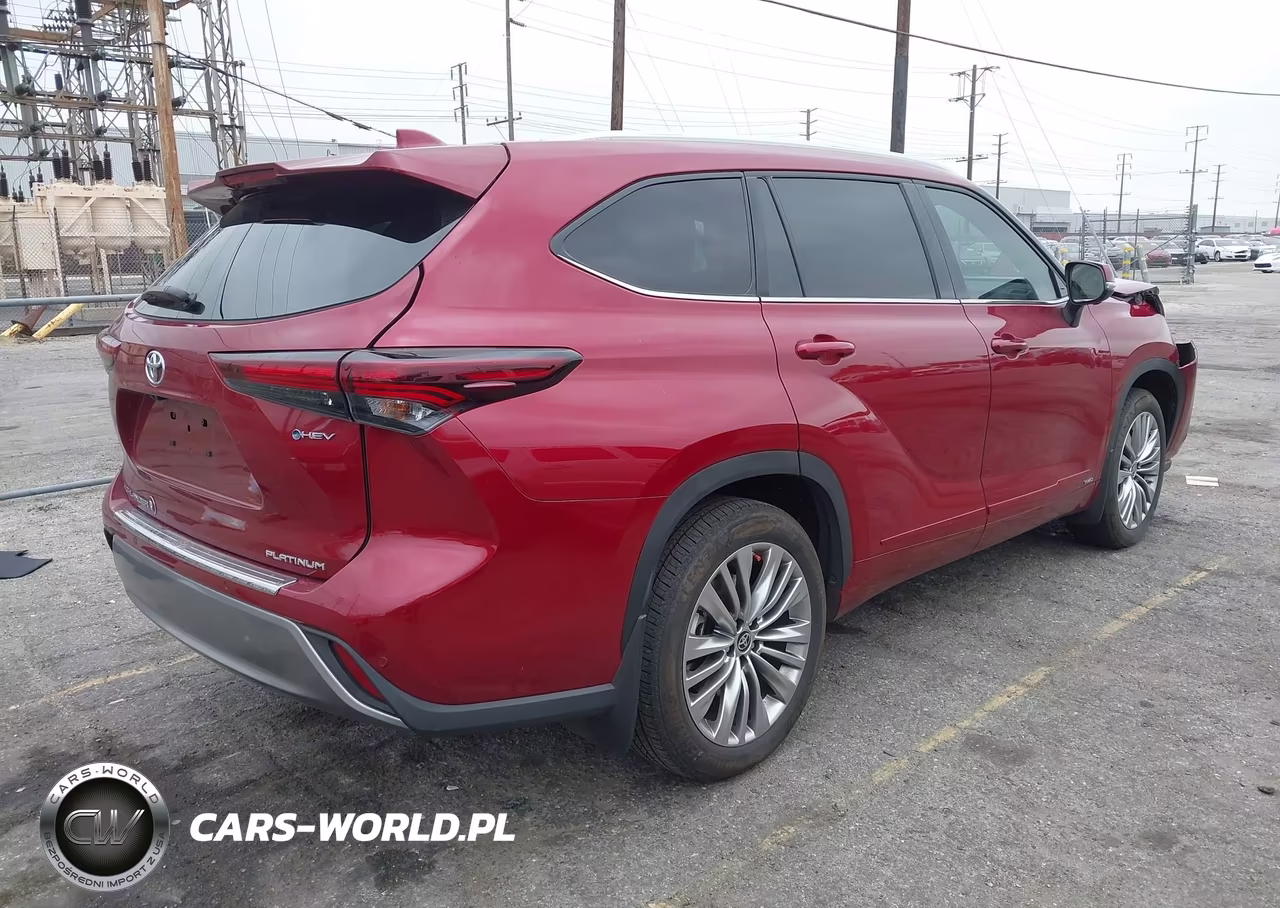 2025 Toyota Highlander Hybrid Platinum VIN:5TDEBRCH4SS653064 - 4
