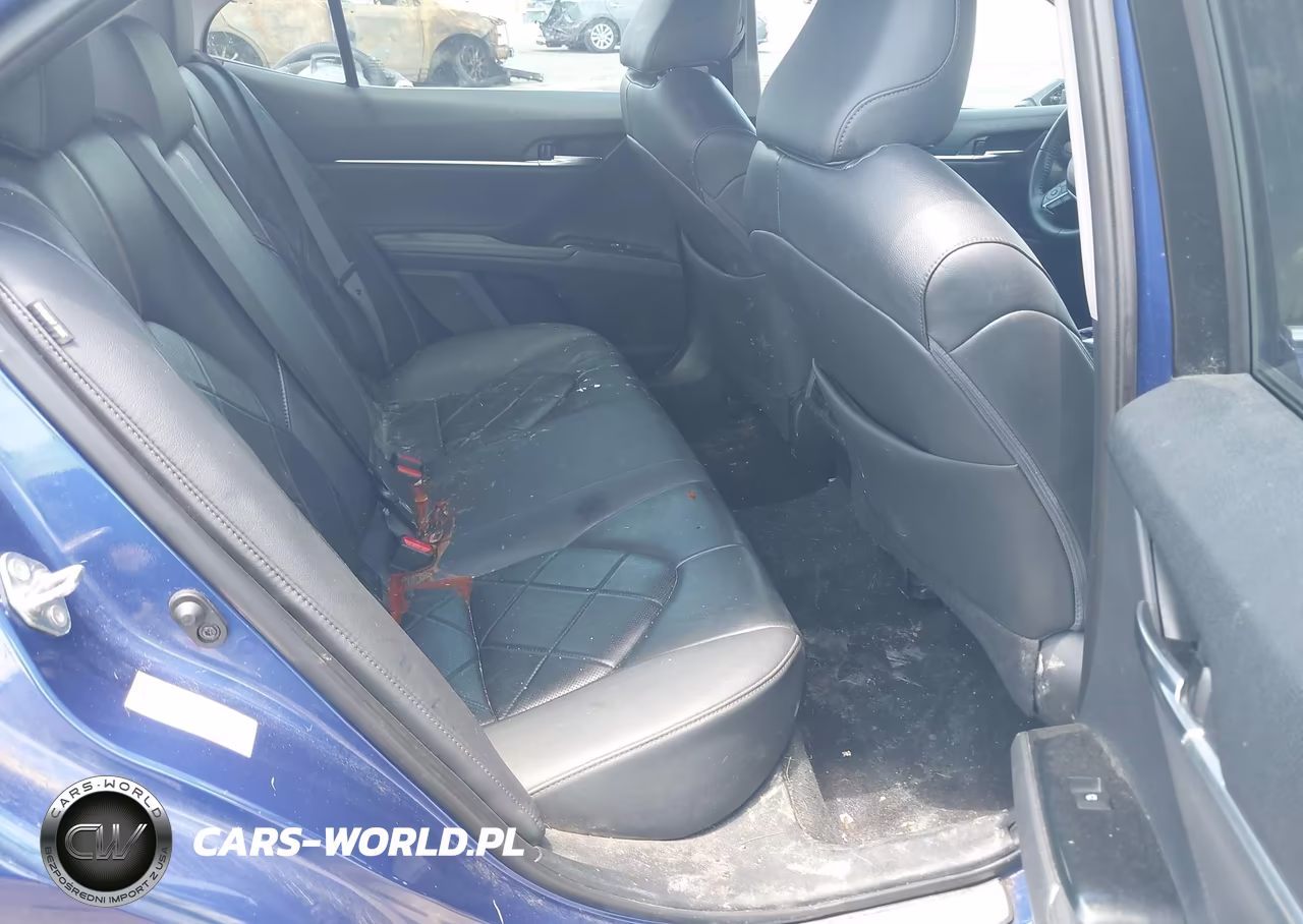 2018 Toyota Camry Xle VIN:4T1B11HK3JU513086 - 8