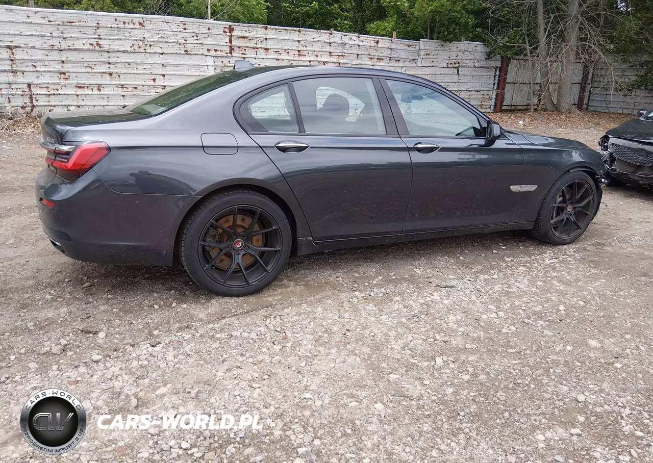 2011 BMW 750I VIN:WBAKA8C57BCY36785 - 4