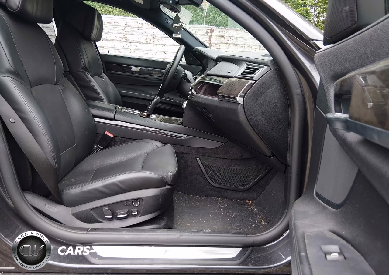 2011 BMW 750I VIN:WBAKA8C57BCY36785 - 5