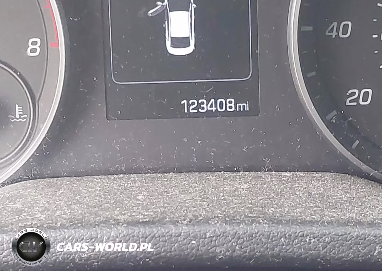 2018 Hyundai Elantra Sport VIN:KMHD04LB2JU573283 - 15