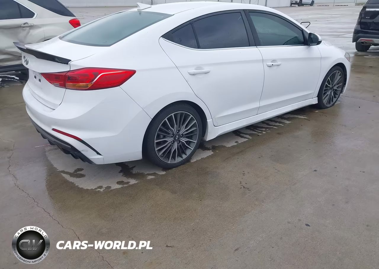 2018 Hyundai Elantra Sport VIN:KMHD04LB2JU573283 - 4