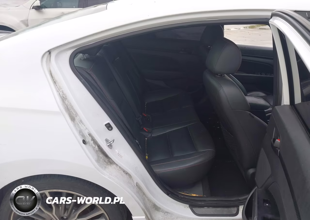 2018 Hyundai Elantra Sport VIN:KMHD04LB2JU573283 - 8