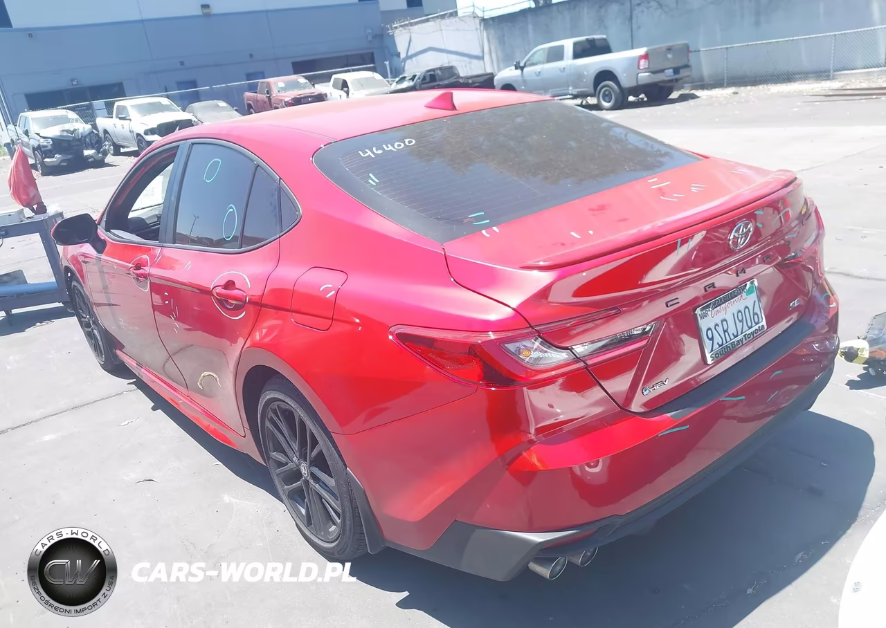 2025 Toyota Camry Se VIN:4T1DAACK8SU120590 - 3