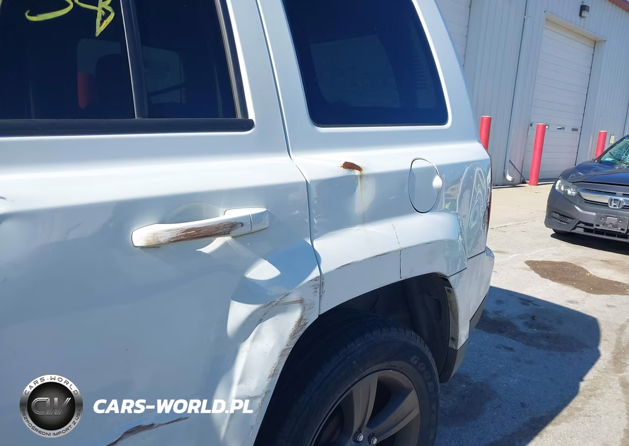 2017 Jeep Patriot 75Th Anniversary Edition Fwd VIN:1C4NJPBB9HD102976 - 12