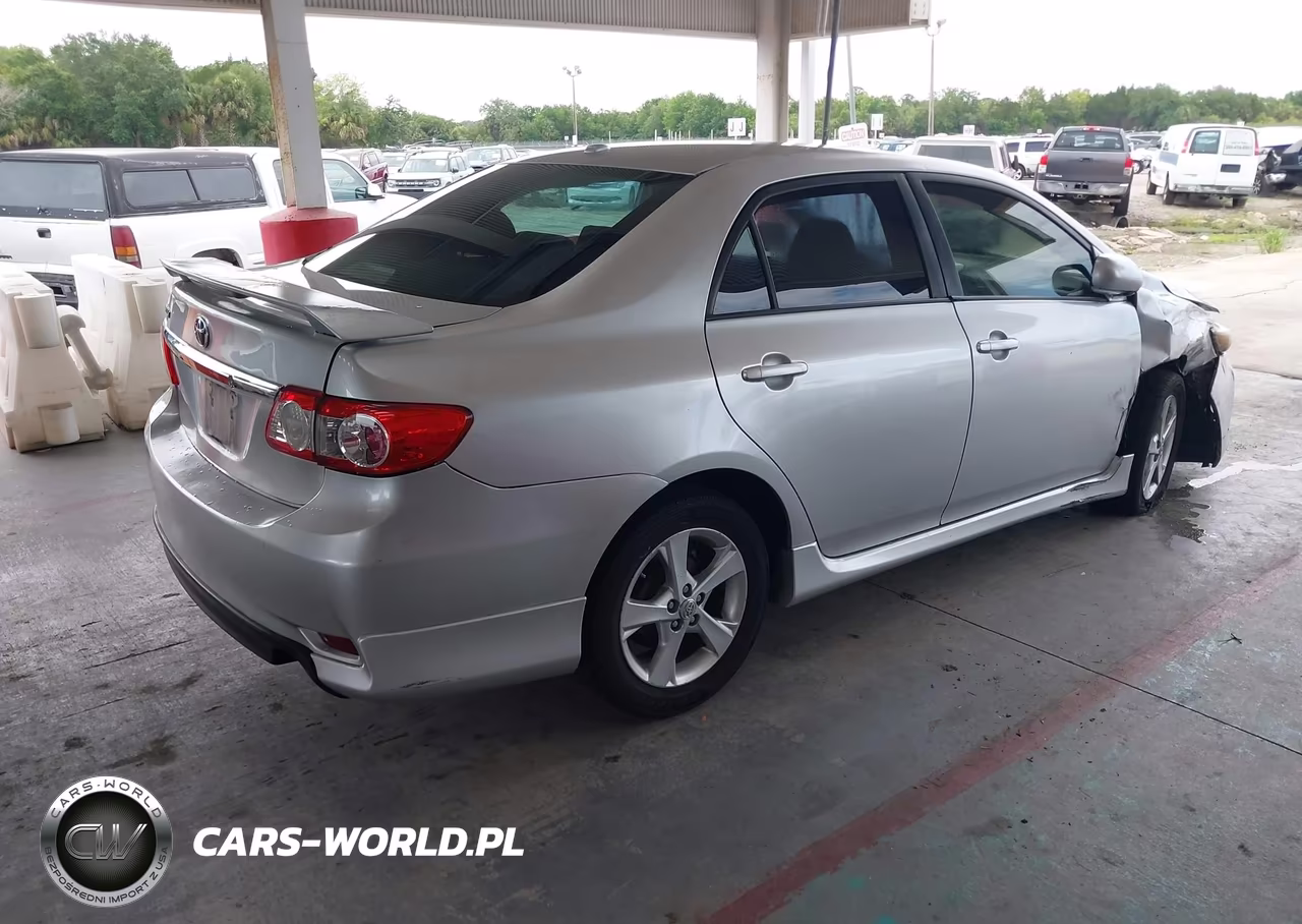 2011 Toyota Corolla S VIN:2T1BU4EE3BC704971 - 4