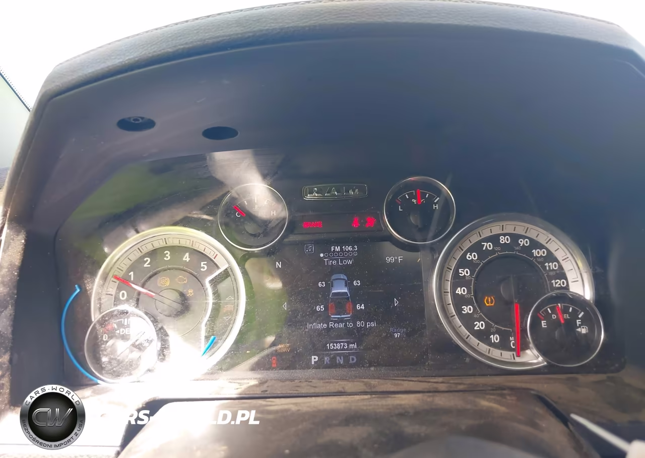 2015 Ram 2500 Laramie VIN:3C6UR5NL3FG603270 - 7
