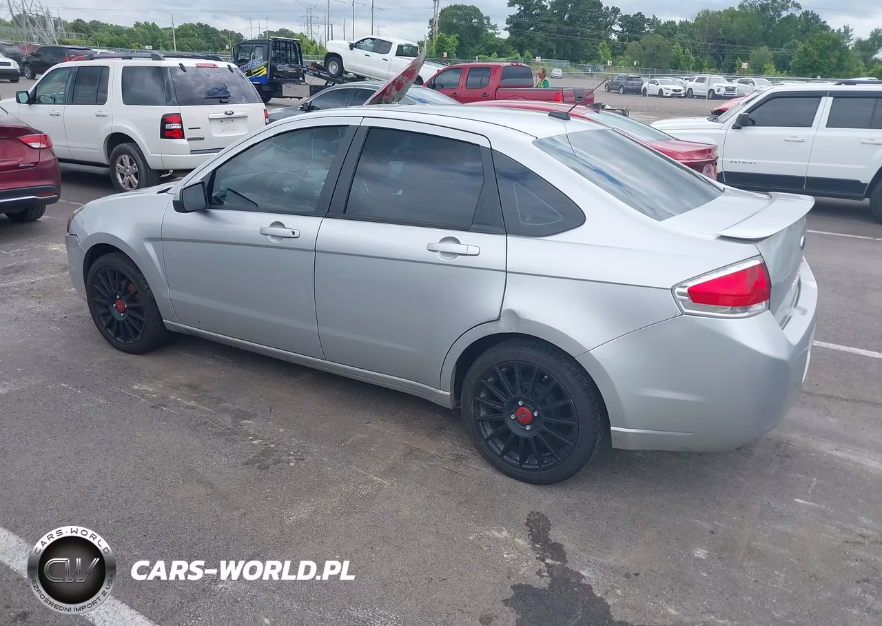 2010 Ford Focus Ses VIN:1FAHP3GN6AW169672 - 3