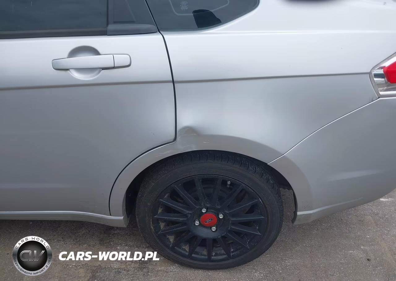 2010 Ford Focus Ses VIN:1FAHP3GN6AW169672 - 6
