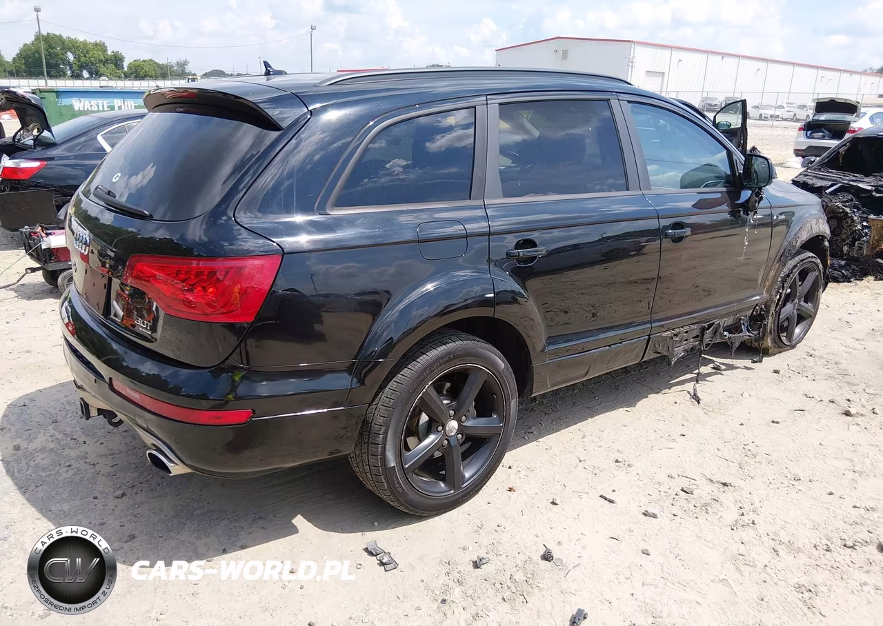 2015 Audi Q7 3.0T Premium VIN:WA1LGAFE7FD029850 - 4