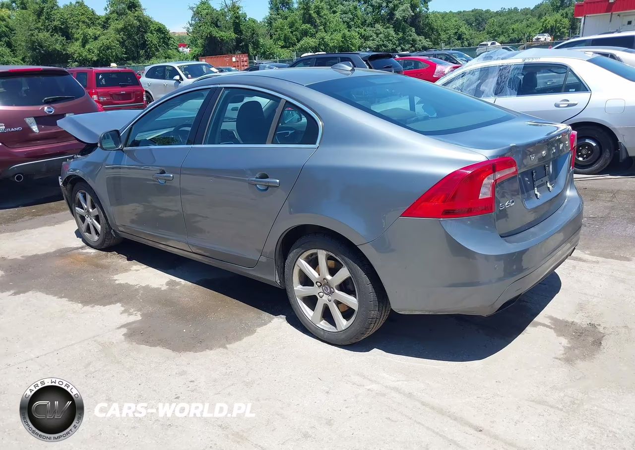 2016 Volvo S60 T5 Drive-E Premier VIN:YV126MFKXG2404245 - 3