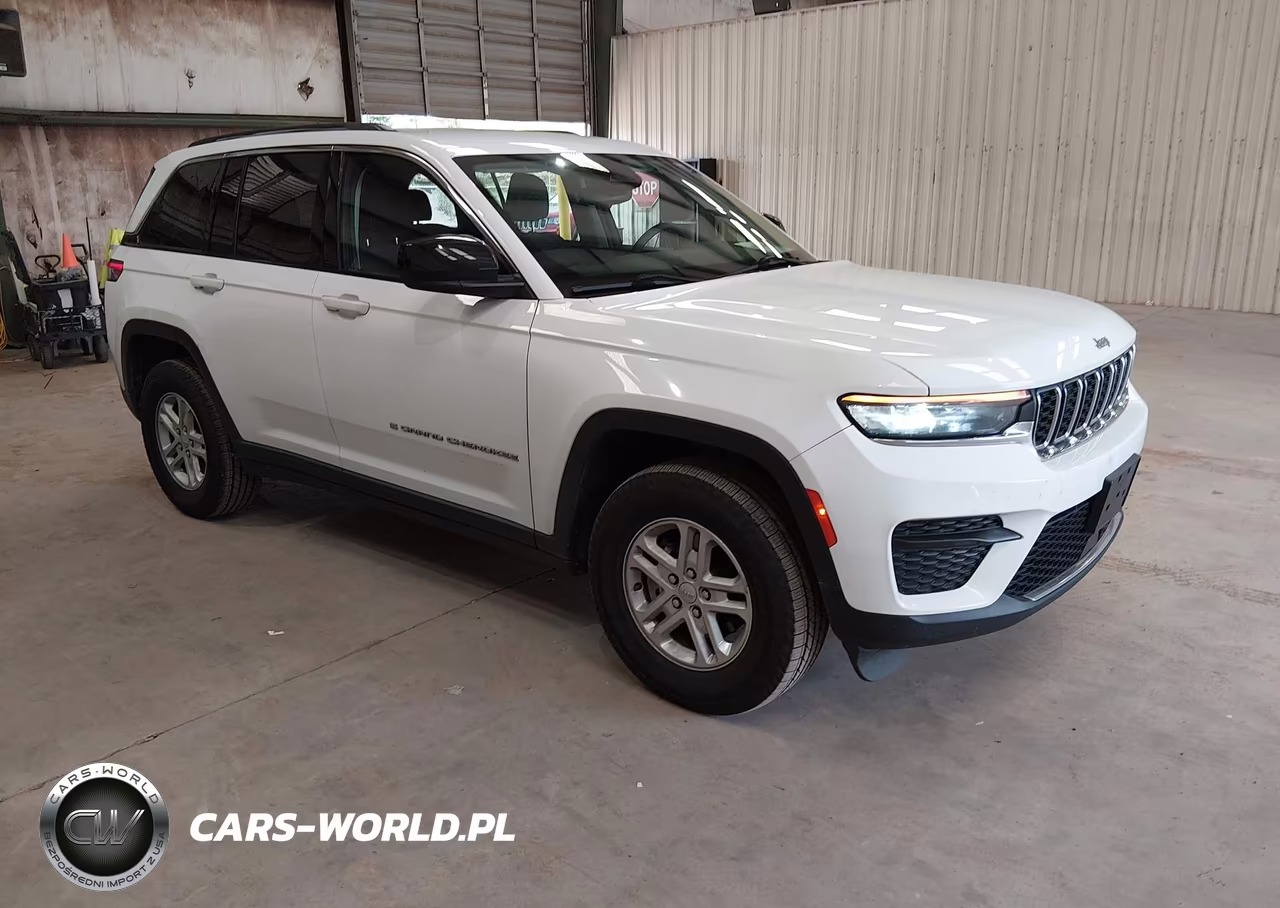 2023 Jeep Grand Cherokee Laredo 4X4 – zdjęcie 1 z 16