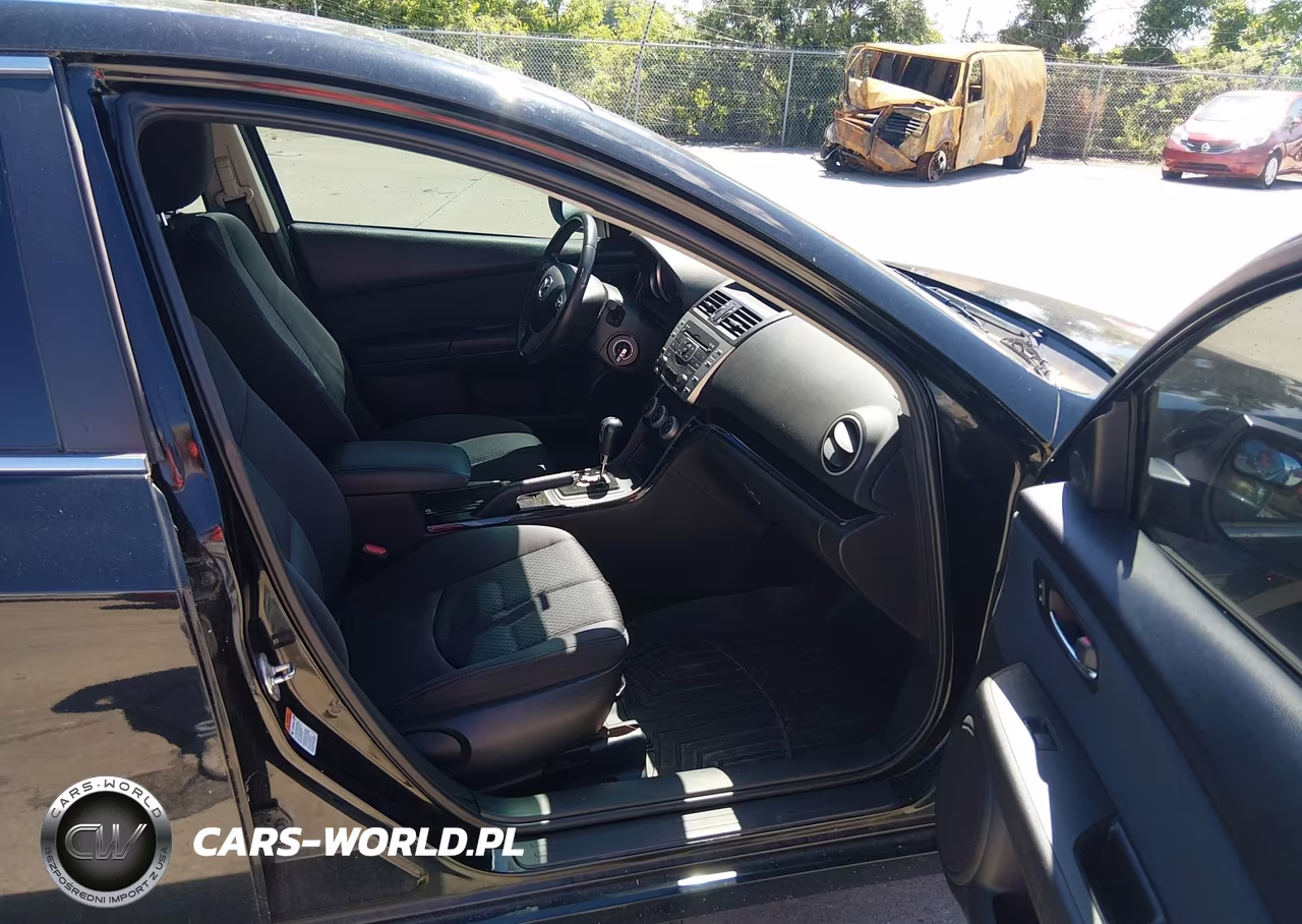 2011 Mazda Mazda6 I Touring VIN:1YVHZ8CH9B5M25743 - 5
