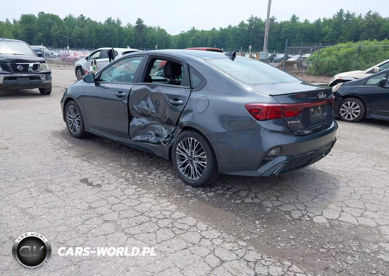 2023 Kia Forte Gt-Line VIN:3KPF54AD9PE672533 - 3