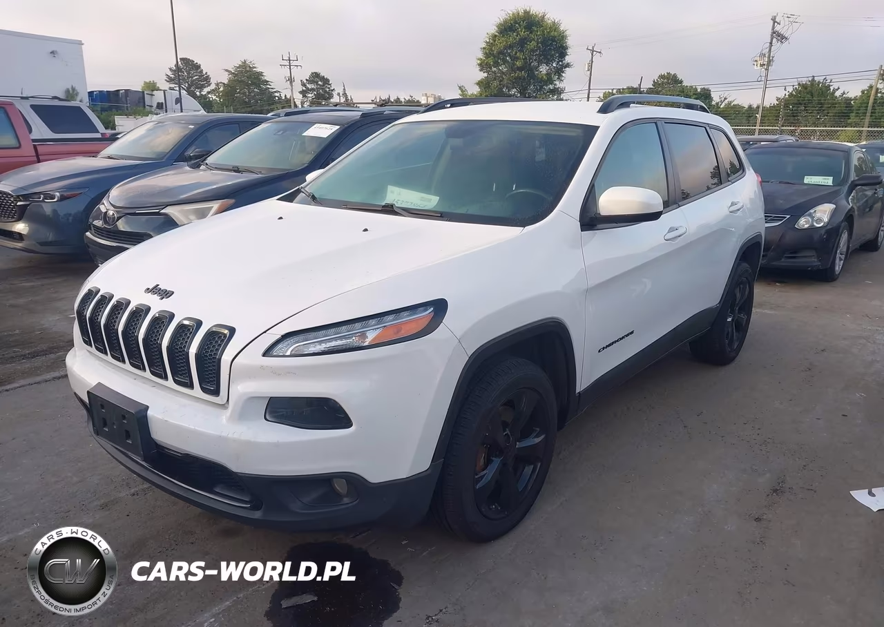 2018 Jeep Cherokee Latitude Fwd VIN:1C4PJLCB1JD580590 - 2