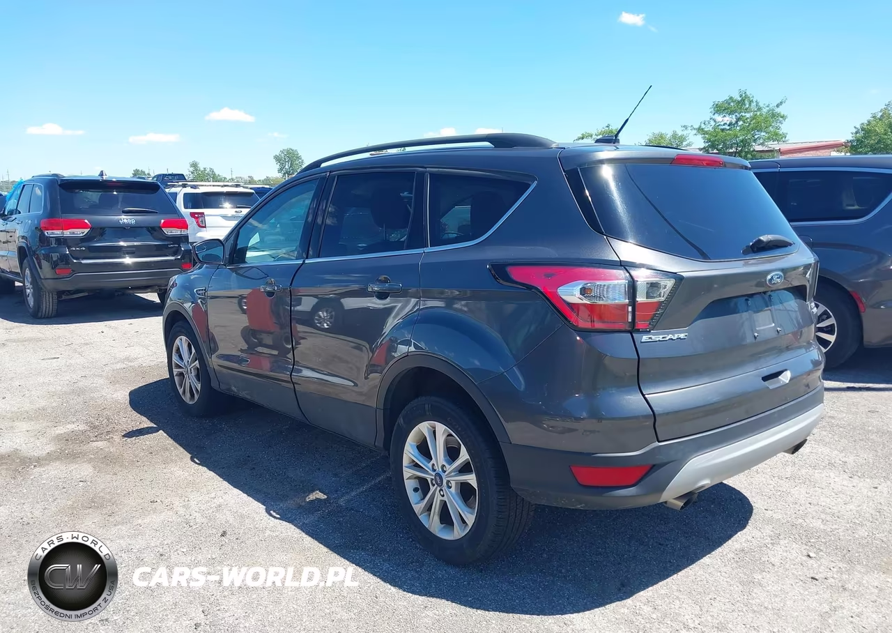 2018 Ford Escape Se VIN:1FMCU0GD5JUD49056 - 3