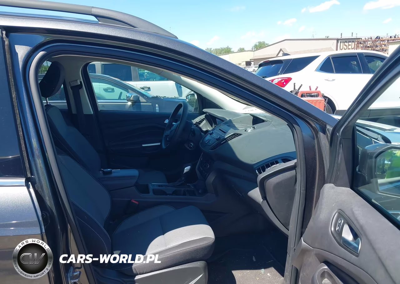 2018 Ford Escape Se VIN:1FMCU0GD5JUD49056 - 5