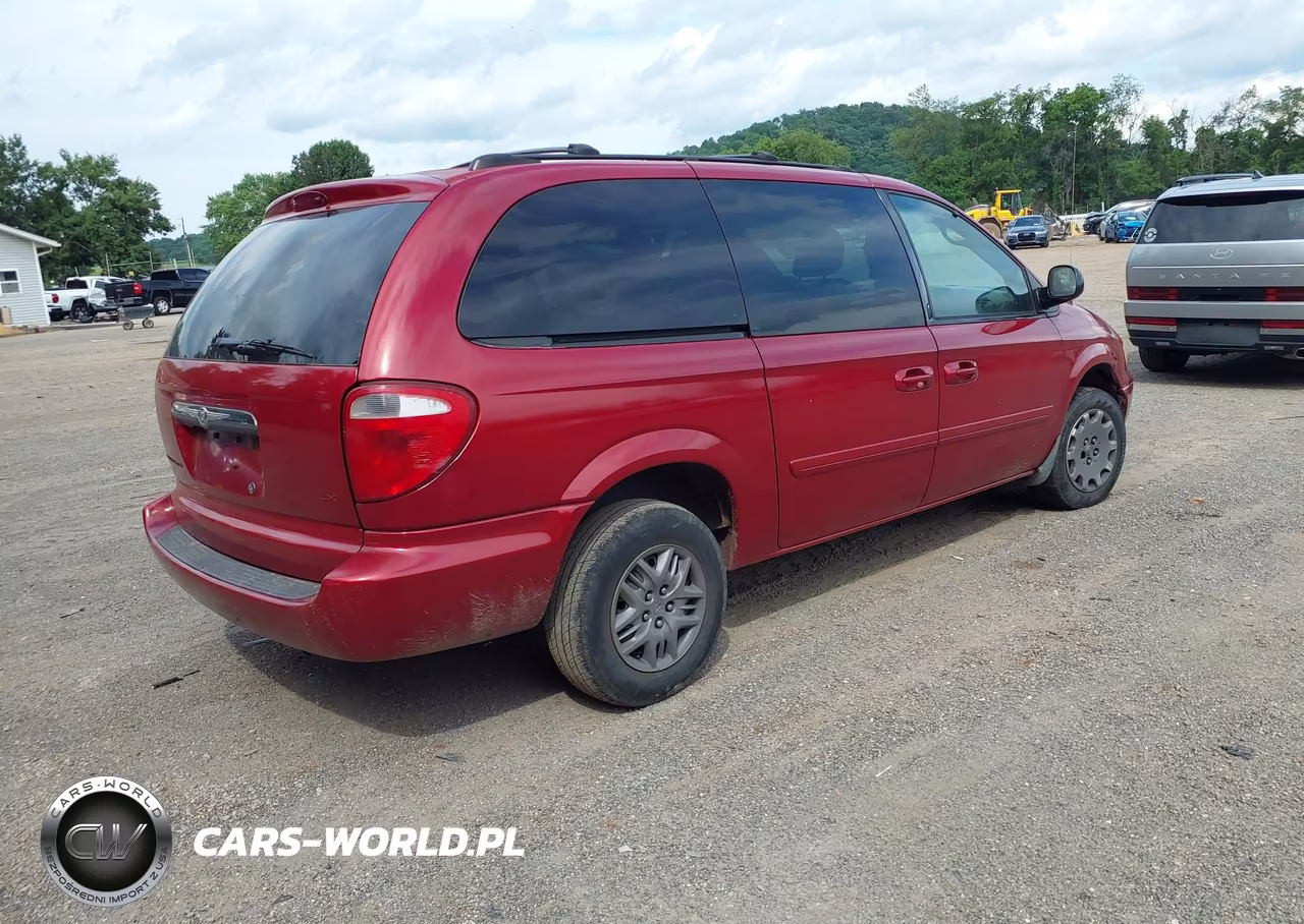 2004 Chrysler Town & Country Lx VIN:2C4GP44R64R548011 - 4
