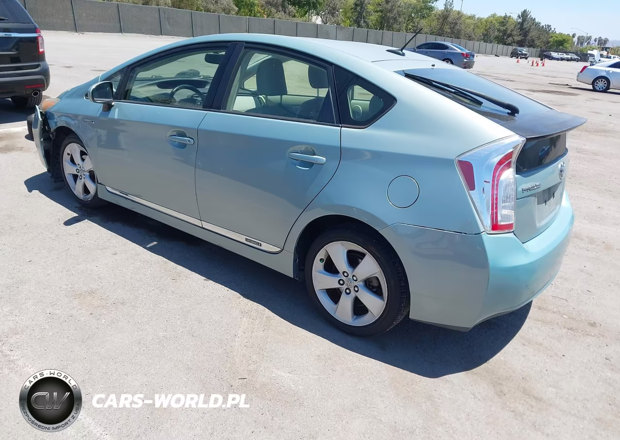 2012 Toyota Prius Five VIN:JTDKN3DU3C1613253 - 3