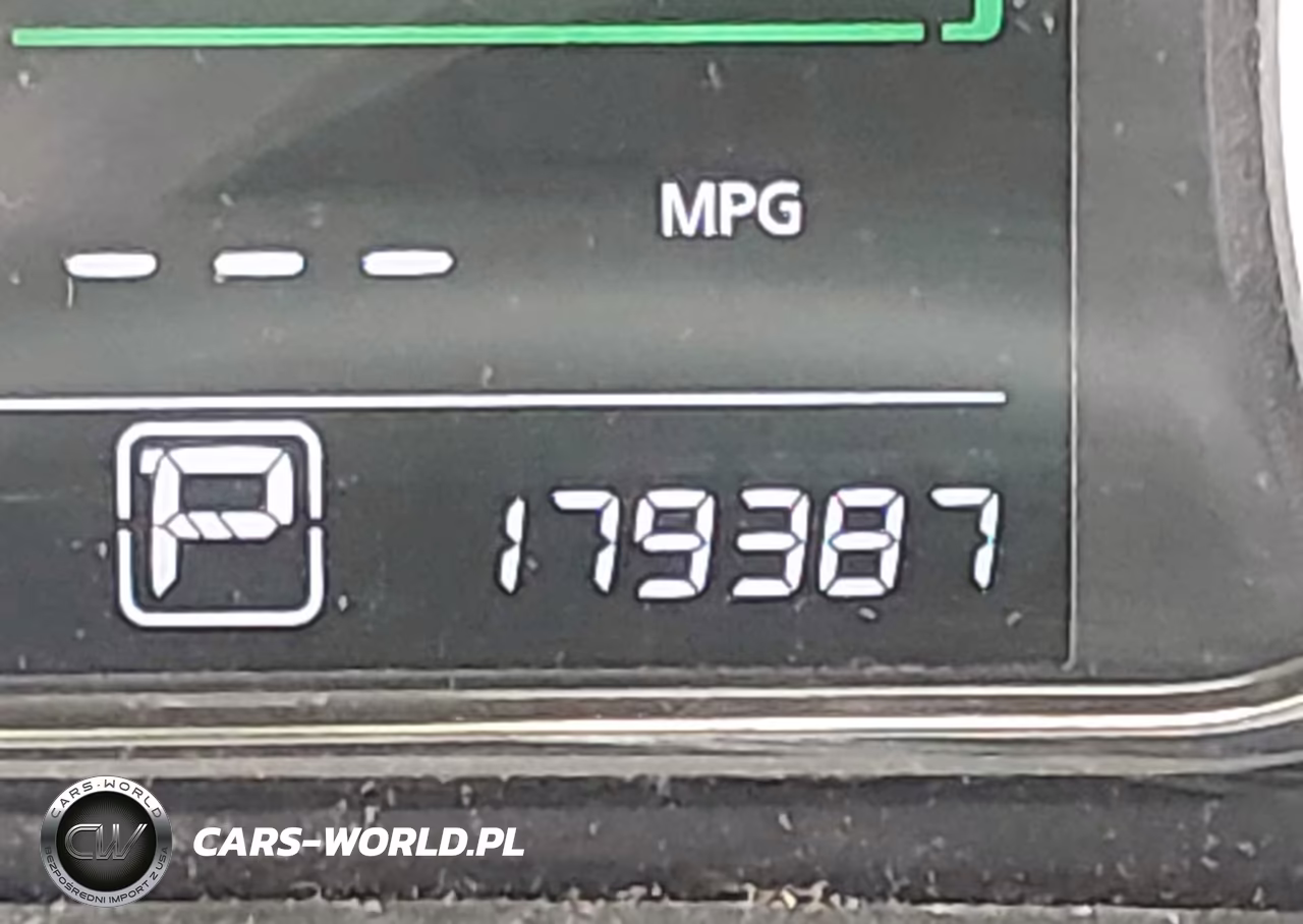 2013 Nissan Sentra Sr VIN:3N1AB7AP8DL620125 - 15