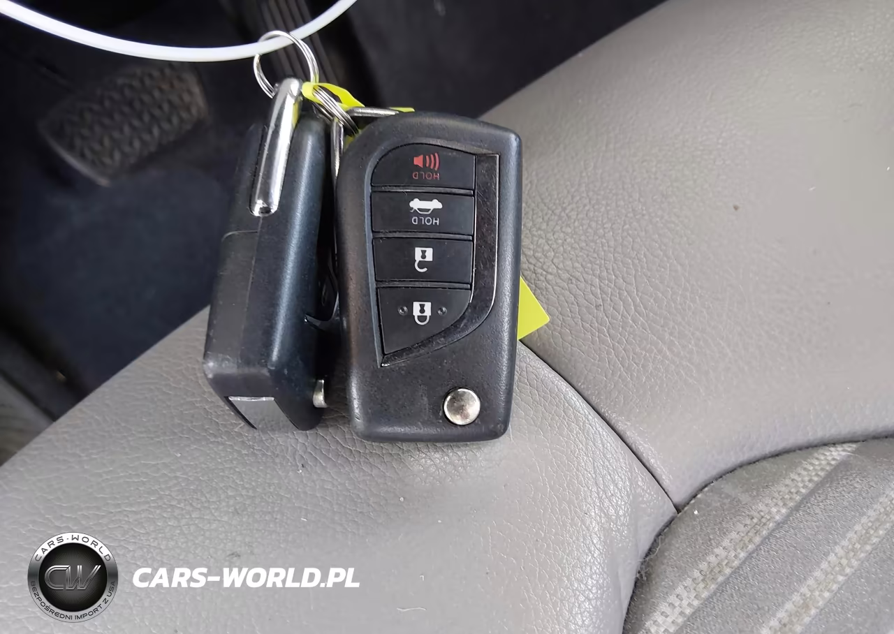 2018 Toyota Camry Se VIN:4T1B11HK8JU114111 - 11