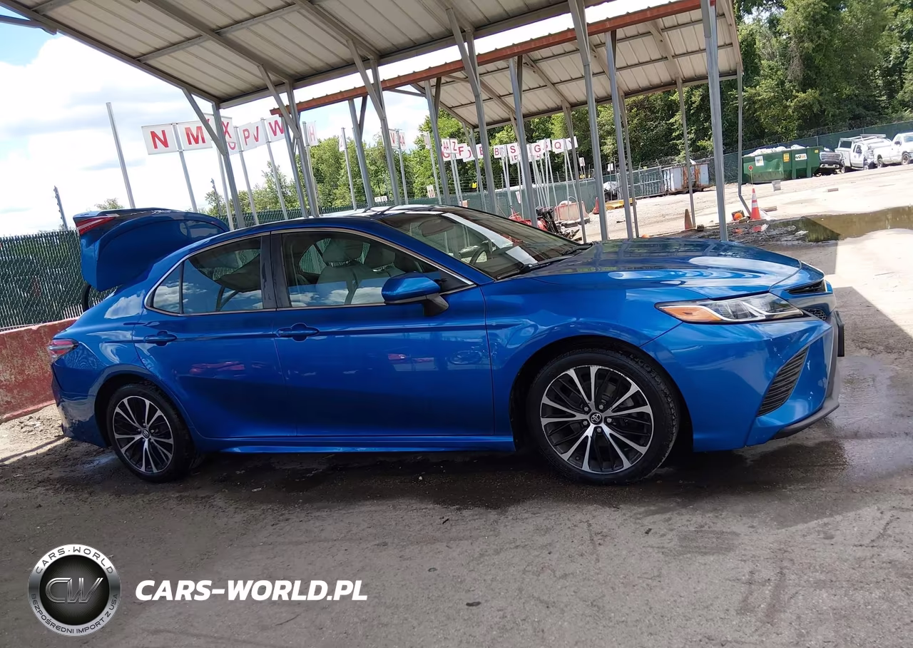 2018 Toyota Camry Se VIN:4T1B11HK8JU114111 - 13