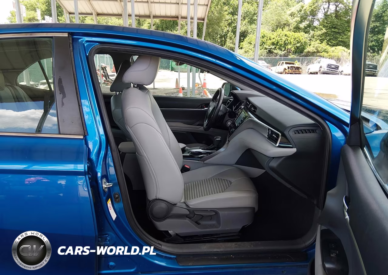 2018 Toyota Camry Se VIN:4T1B11HK8JU114111 - 5