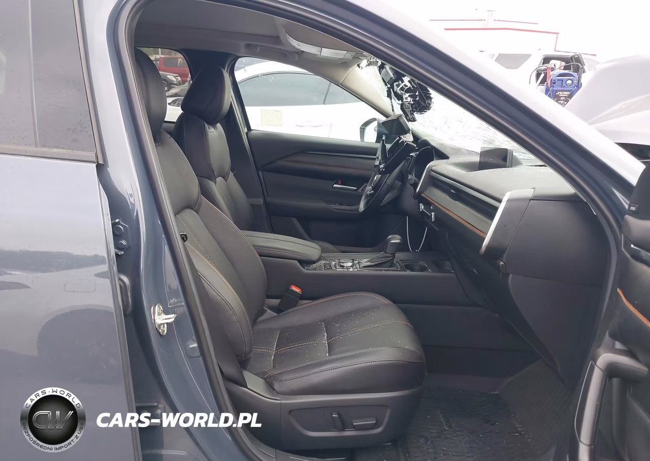 2025 Mazda Cx-50 Hybrid Premium Package VIN:7MMVAADW2SN135591 - 5