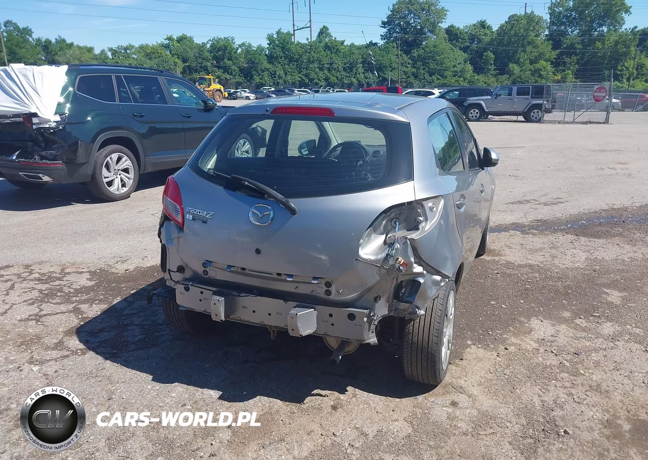 2013 Mazda Mazda2 Sport VIN:JM1DE1KZ9D0165541 - 13