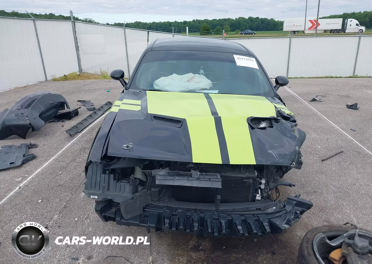 2017 Dodge Challenger Sxt VIN:2C3CDZAG9HH611089 - 13