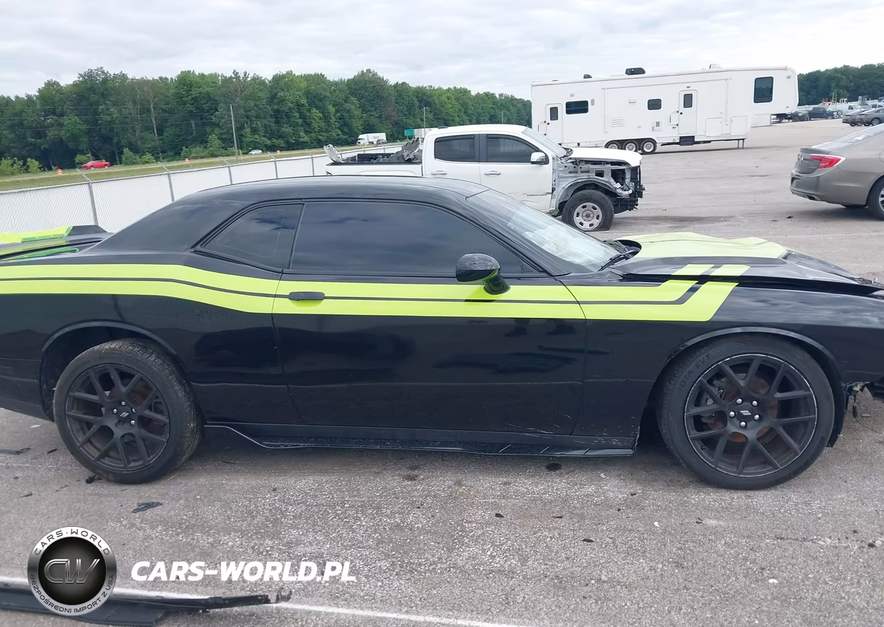 2017 Dodge Challenger Sxt VIN:2C3CDZAG9HH611089 - 14