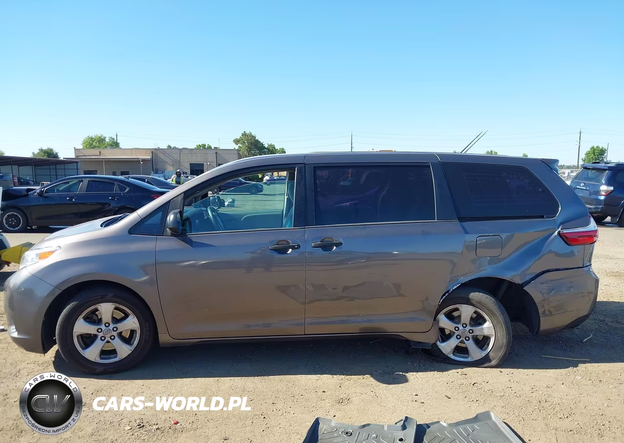 2015 Toyota Sienna L 7 Passenger VIN:5TDZK3DC0FS613264 - 13