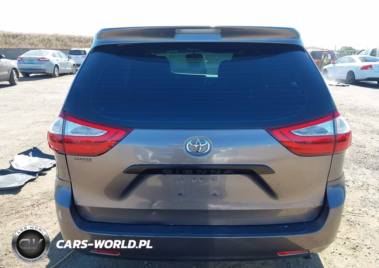 2015 Toyota Sienna L 7 Passenger VIN:5TDZK3DC0FS613264 - 15