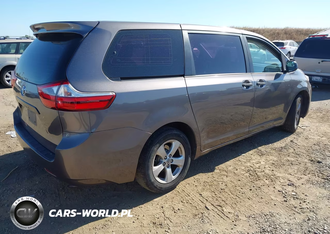2015 Toyota Sienna L 7 Passenger VIN:5TDZK3DC0FS613264 - 4