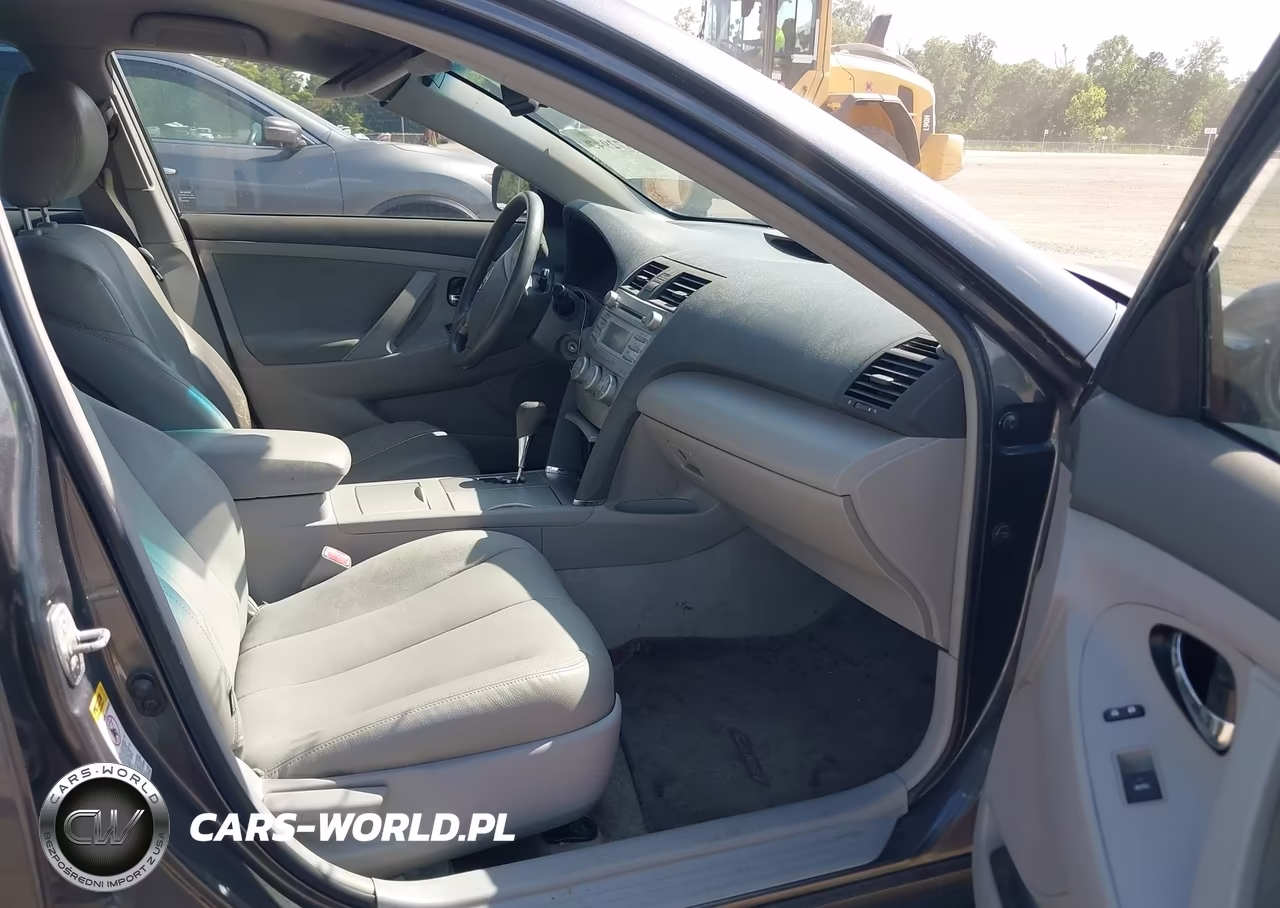 2010 Toyota Camry Le VIN:4T1BF3EK3AU102482 - 5