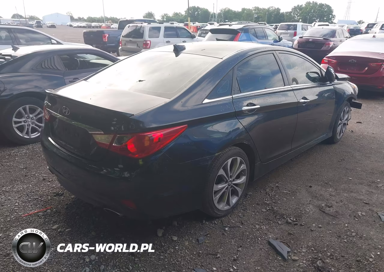 2014 Hyundai Sonata Se VIN:5NPEC4AC8EH856721 - 4