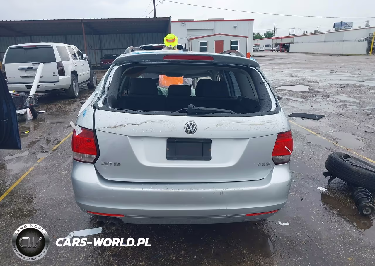 2014 Volkswagen Jetta Sportwagen 2.5L S VIN:3VWPP7AJ8EM602155 - 17