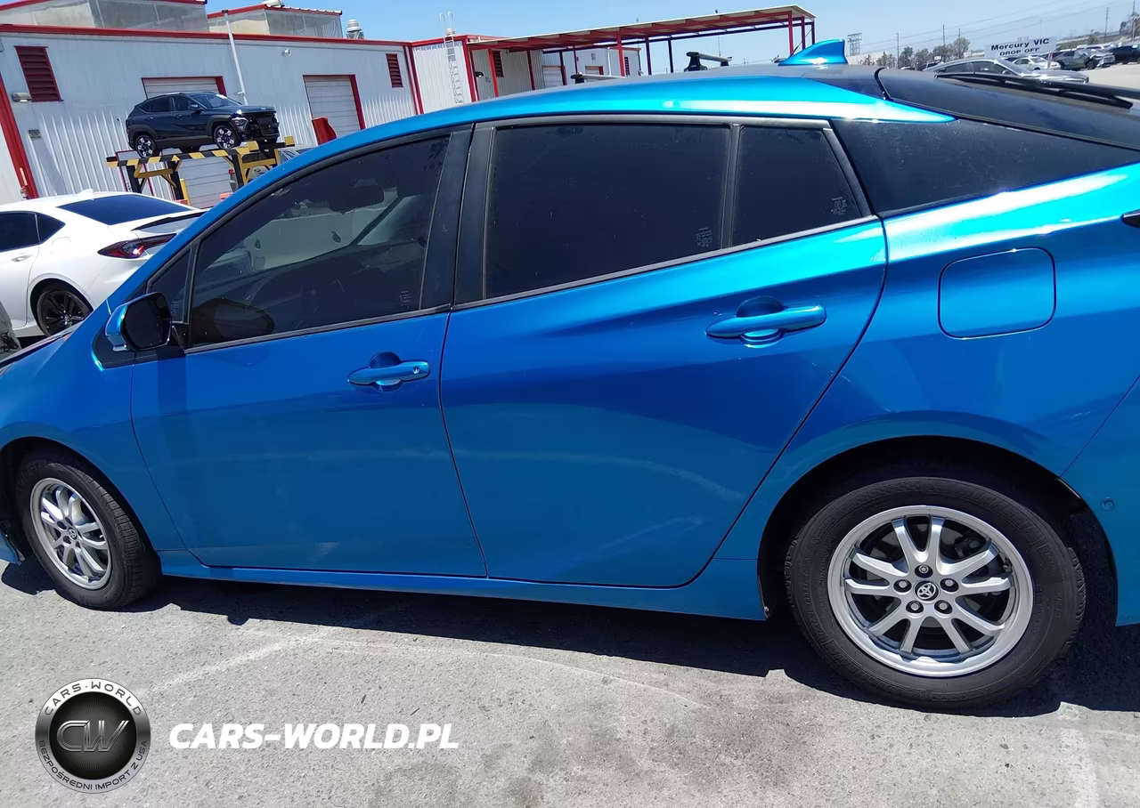 2019 Toyota Prius Le VIN:JTDKARFU2K3092797 - 14