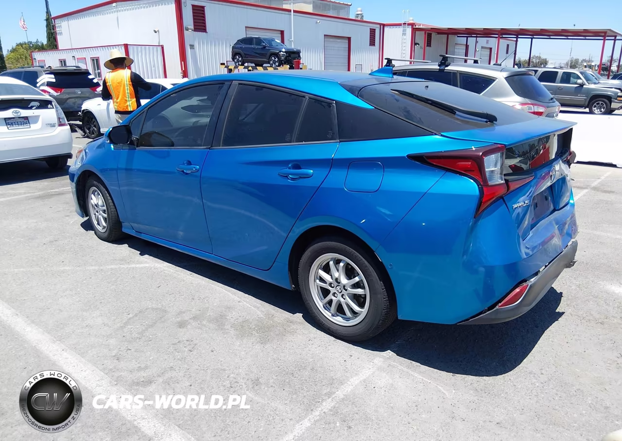 2019 Toyota Prius Le VIN:JTDKARFU2K3092797 - 3