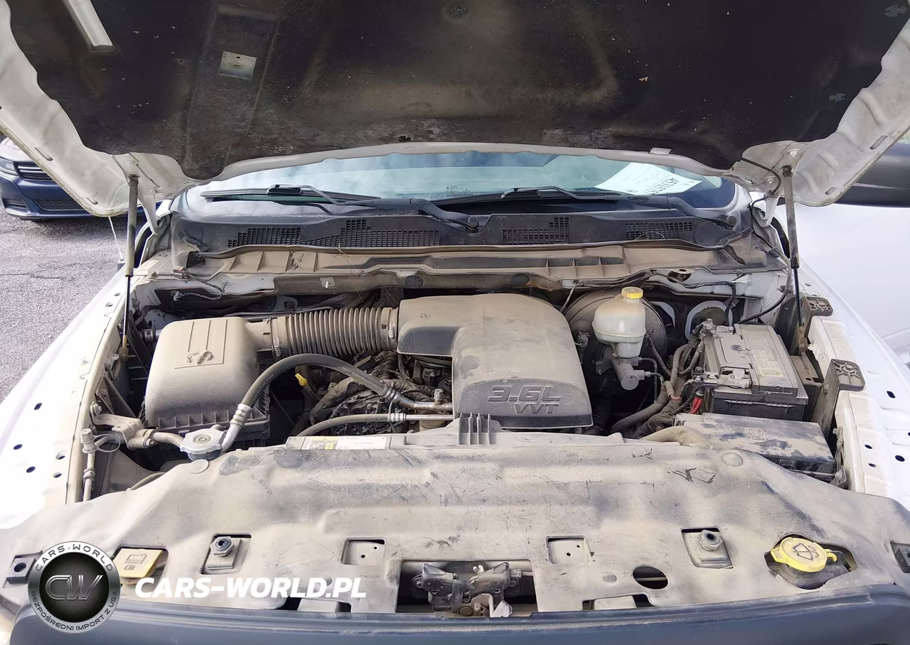 2016 Ram 1500 Tradesman VIN:1C6RR7KG7GS284992 - 10