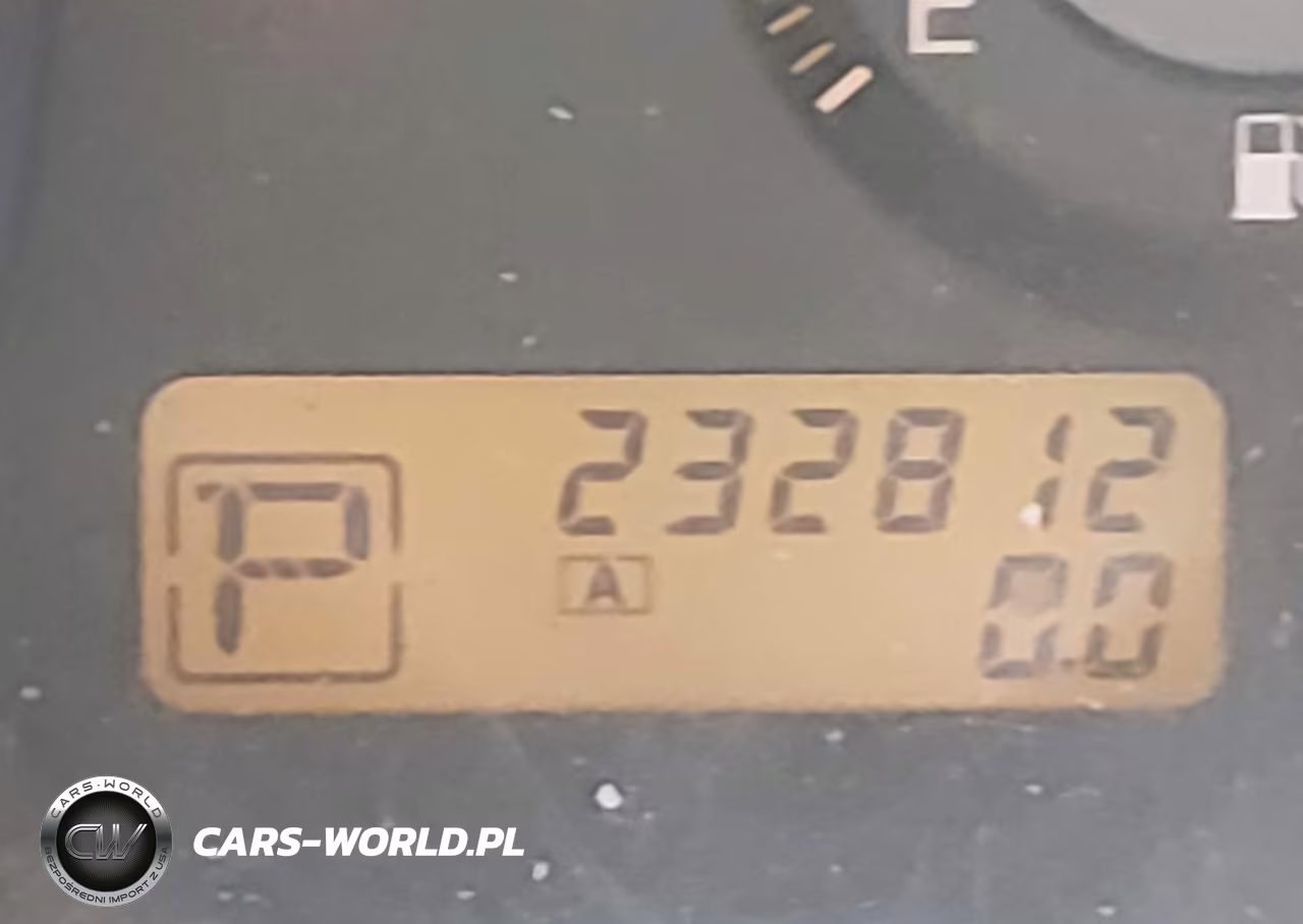 2008 Nissan Versa 1.8 S VIN:3N1BC13E18L389701 - 15