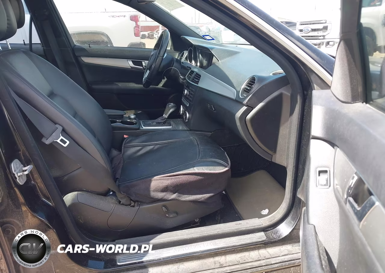 2012 Mercedes-Benz C 250 Sport VIN:WDDGF4HB1CR200269 - 5