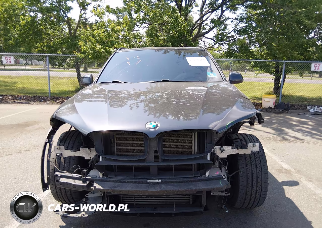 2014 BMW X5 xDrive35I VIN:5UXKR0C53E0H23016 - 6